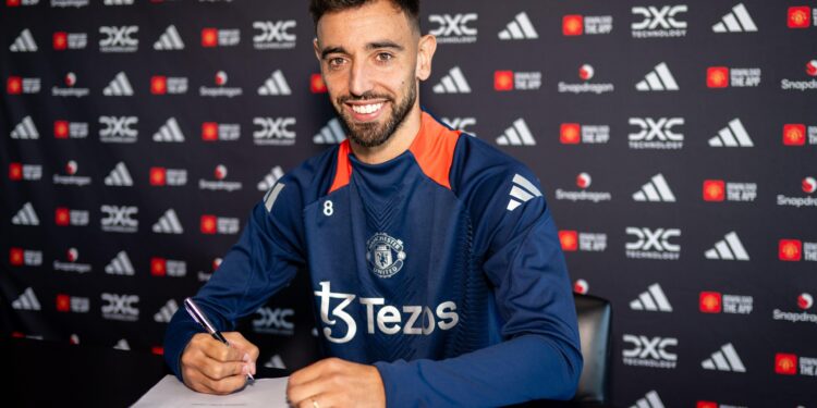 NIEWIARYGODNE! Widzew Łódź ogłasza przyjście Bruno Fernandesa! Manchester United ze złamanym sercem, gdy KAPITAN dołącza do polskiego GIGANTA!