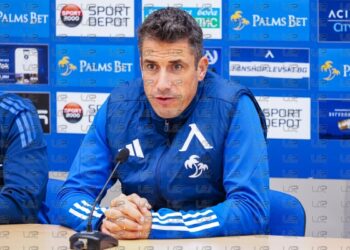 Спортният директор на Левски София Насков Сираков официално публикува списък с потенциални заместници на Хулио Веласкес в края на сезона