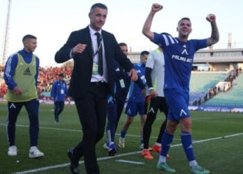 Големи амбиции! Клуб от Първа лига събира отново Генчев и Алекс Колев.