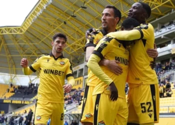 Ботев Пловдив застигна ЦСКА – героична победа на “Колежа” разтърси Първа лига!