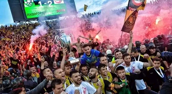 Спомен от славата: Триумфът на Ботев за Купата на България през 2017 г. 🏆