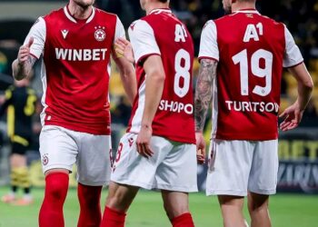 CSKA defeated Botev Pd 4:0 as a guest in a match from the last round of the playoffs in the Conference League group in the First League.