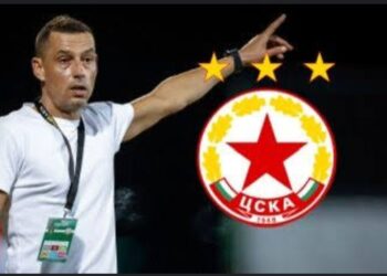 Чувствам се неуважен и разочарован от борда на клуба, Александър Томаш, когато го попитаха за спекулациите за уволнение