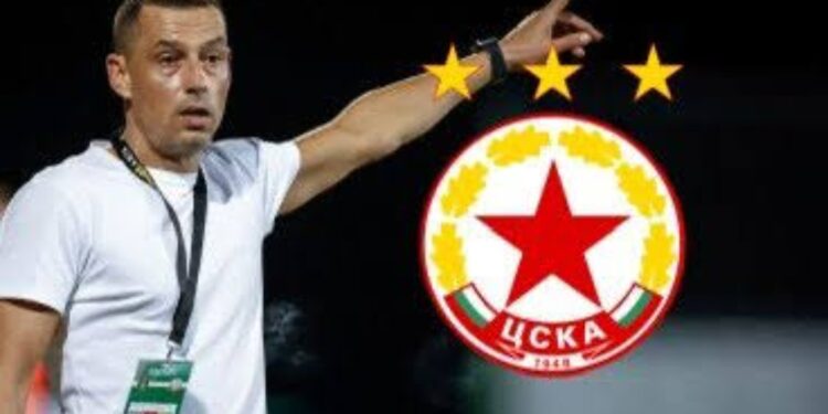 Чувствам се неуважен и разочарован от борда на клуба, Александър Томаш, когато го попитаха за спекулациите за уволнение