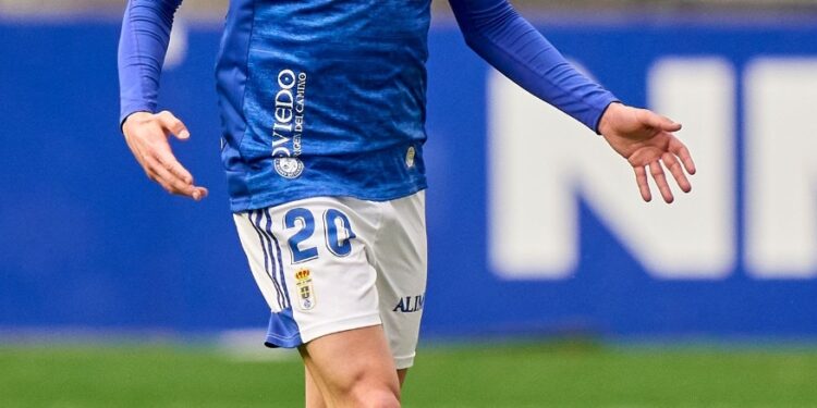 Полузащитникът на АПОЕЛ Серхио Техера удължи договора си с още четири години с кипърския гранд