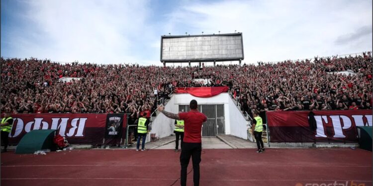Червена Вълна: Над 20 000 Билета Продадени, Докато Феновете на ЦСКА София Се Стичат за Финала за Купата на България