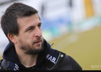 ТОКУ-ЩО 🚨: Левски София 🔵⚪ обявява напускането на помощник-треньора Дарко Тасевски. Научете повече на 👇 👇 👇