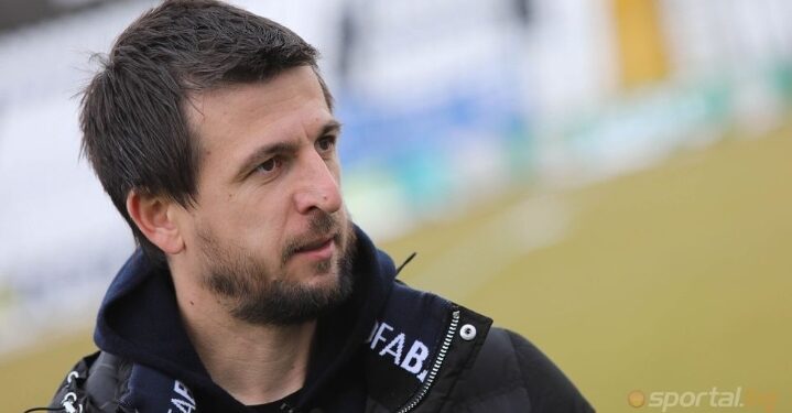 ТОКУ-ЩО 🚨: Левски София 🔵⚪ обявява напускането на помощник-треньора Дарко Тасевски. Научете повече на 👇 👇 👇