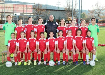 По пътя на шампионите: Момичетата от ЦСКА U13 в Панчарево (ВИДЕО)