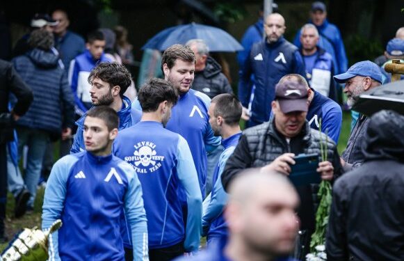 ИСТОРИЯ! Левски почете 111 години! ВИЖТЕ емоциите и кои бяха там!