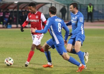 Трио на ЦСКА аут за Ботев Пловдив