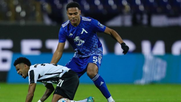 Защитник на Левски с уникално постижение, а ас на „сините“ пак ще е национал