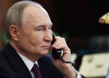 Нито Пражка пролет, нито ГУЛАГ: Ето как Русия на Путин пренаписва историята, за да оправдае войните си