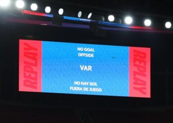 Невероятно! Вижте как УЕФА преобръща представите ни за засада!