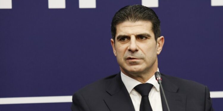 Гонзо намекна: Ще има развитие за бройката на българските играчи