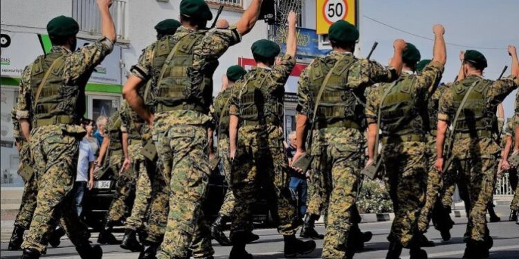 Войната ще приключи до юли, но Украйна върви към грузински сценарий