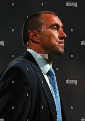 Защо треньорът на Левски е толкова разочарован след завръщането си?