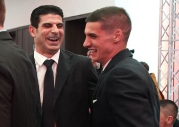 Българският футболен съюз (БФС) обясни защо някои звезди на Левски вече не са част от националния отбор.