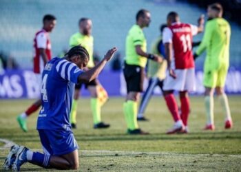 ГОРЕЩО от съблекалнята на Левски! ЗВЕЗДАТА каза всичко за ПРОБЛЕМА с постоянството!