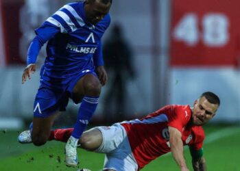 Левски София изправен пред трансферна забрана заради разследване на Българския футболен съюз