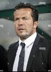 Шок в Левски: Играчи Разкриват Скандални Тайни за Отбора!