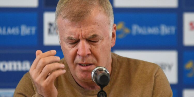 Екс-член на синия УС: „При Сираков Левски е изиграл повече приятелски мачове с Лудогорец, отколкото официални“