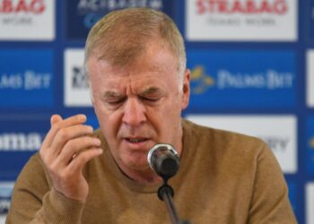 Бивш член на УС на “сините” твърди: “По времето на Сираков Левски е изиграл повече приятелски мачове с Лудогорец, отколкото официални.”