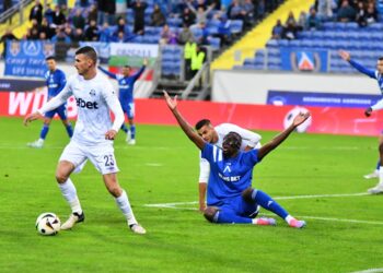 В Левски пресмятат! Гледат да разкарат Сангаре, преди цената му да е паднала до панелка в „Люлин“