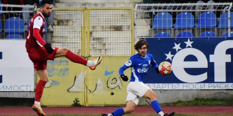 Томаш го търсил под дърво и камък, Левски го взели за една баничка!