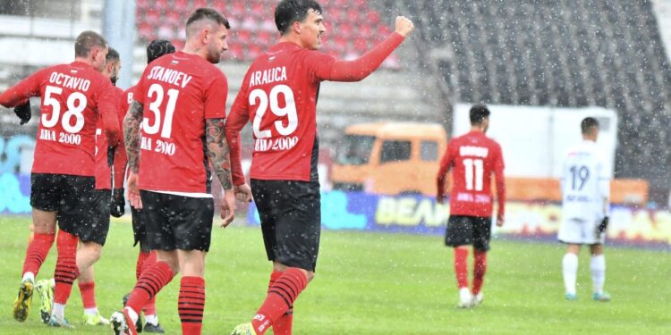 НЕВЕРОЯТНО! Левски пред дилема! Новият клуб на Генчев обяви ЛУДА ЦЕНА за звездата си!