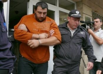 Общността скърби Young Life : Безсърдечният български мъж, изнасилил до смърт 7-годишната дъщеря на съседа си, за да бъде осъден днес. Научете повече в 👇 👇 👇