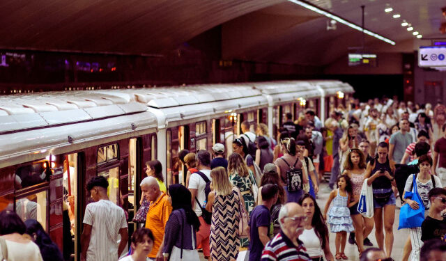 ТРАНСПОРТЕН АД В СОФИЯ?! Метрото СЛЕДВАЩО?! Градът ПАРАЛИЗИРАН от РАЗРАСТВАЩА СЕ СТАЧКА! (ШОКИРАЩИ Актуализации!)