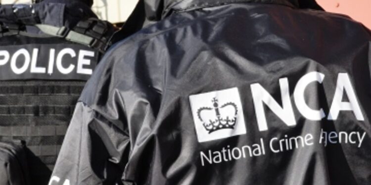 Мъж, арестуван в България по обвинения в непристойно нападение на 14-годишно момиче в Родъръм.