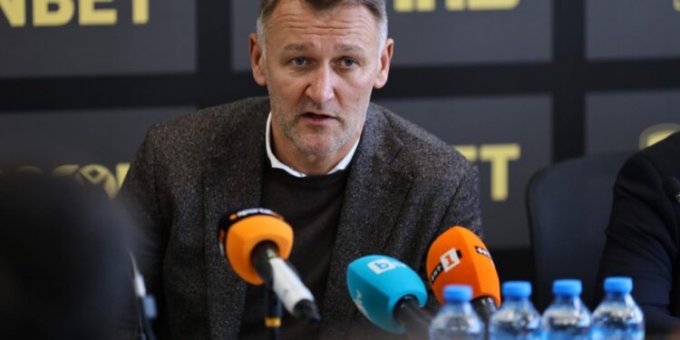 ОТМЪЩЕНИЕ, СЕРВИРАНО СТУДЕНО! ЦСКА го отхвърли, а сега той ИМ ОТМЪКВА звездите БЕЗ ПАРИ! Няма да повярвате кой!