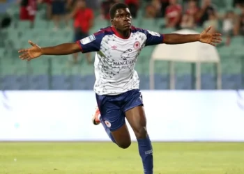 🚨⚠️ АКТУАЛНО: Ръководството на ЦСКА София съобщи, че определено лице е откарано в болница със случай на остър гастроентерит. Той ще се подложи на изследвания и скоро ще започне лечение. 100% е сигурен, че е много болен.