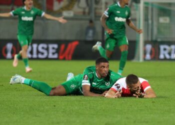 Хвърлят новия треньор на Лудогорец да дебютира днес срещу ужасен съперник