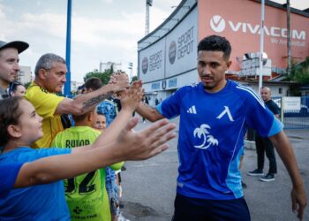 Двама нови в Левски дебютират днес, дори спонсорът на ЦСКА реши да им обърне внимание