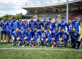 ЕМОЦИИ НА “ГЕРЕНА”! ЛЕВСКИ Победи и Вдигна Купа в чест на Никола Котков!