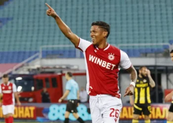 ИЗВЪНРЕДНО: “Армейците” ОБЯВИХА! Още ДВЕ звезди си тръгват без пари! Пълен обрат!