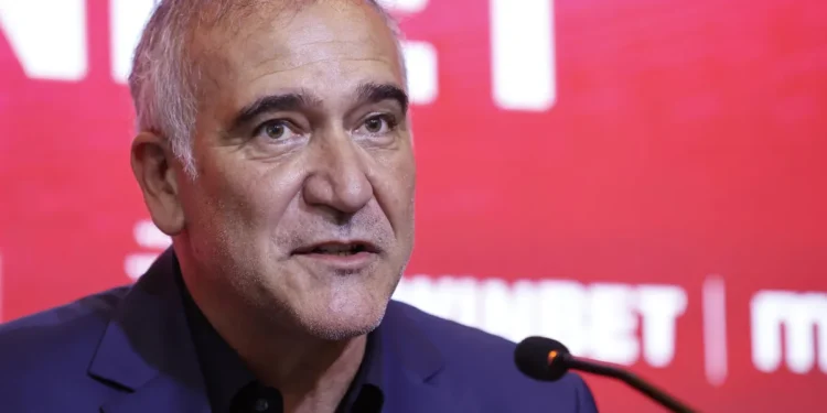 Шеф в ЦСКА коментира назначението на Керкез и новото правило на БФС