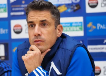 СЕНЗАЦИЯ: ТРЕНЬОРСКА БОМБА В ЛЕВСКИ! Бразилец каца до часове – ето какво знаем!