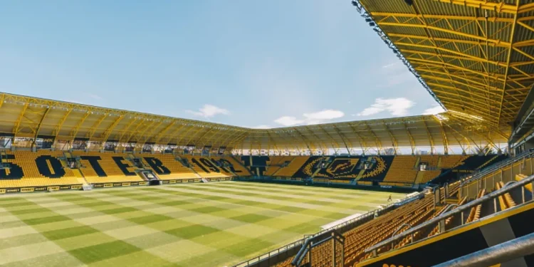 Шок в Българския Футбол: Футболисти напускат Ботев (Пд) и Спартак (Вн) заради Неизплатени Заплати!