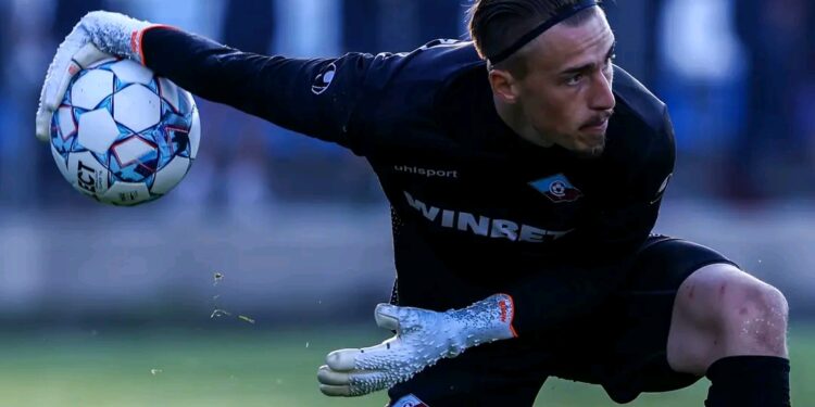 🚨 Трансферен обрат: ЦСКА София отмъкна вратаря на националния отбор от ЦСКА 1948 в последния момент