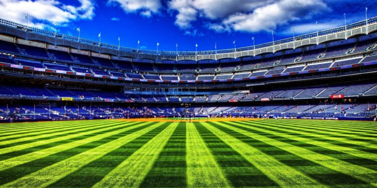 Ами ако един ден стадионът на ЦСКА София изглежда така: Саудитският милиардер принц Ал-Уалид бин Талал, член на кралското семейство на Саудитска Арабия, официално иска да придобие собствеността върху ЦСКА София