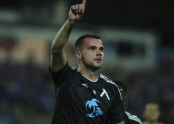 РАЗБИВАЩА РЕАЛНОСТ! ОТКРОВЕНАТА ИЗПОВЕД НА КОЛЕВ РАЗКРИВА ЖЕСТОКАТА ИСТИНА ЗА БЪЛГАРСКАТА ЛИГА – ЗВЕЗДАТА НА ЛЕВСКИ ПРИЗНАВА: „НЯМА ЛЕСНИ МАЧОВЕ!“