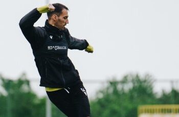 Ивелин Попов: Обещал съм на феновете на Ботев да остана!