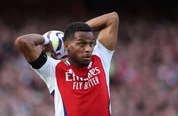 Невероятно! Защитник на ЦСКА Тайно Обожава Арсенал: Предава Ли Сърцето Си на “Артилеристите” Вместо на “Армията”?!