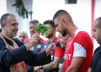 ПРОРОКЪТ НА ГИБЕЛТА ПРОГОВОРИ! „НЕ ЗНАМ КАКВО СЕ СЛУЧВА В КЛУБА!“ – ЧОВЕКЪТ, КОЙТО УВОЛНИ ТОМАС, ОТПРАВЯ СМРАЗЯВАЩО ПРЕДУПРЕЖДЕНИЕ: БЪЛГАРСКАТА ДУША НА ЦСКА УМИРА, ПРЕДСТОИ ЧУЖДО ЗАВЛАДЯВАНЕ!