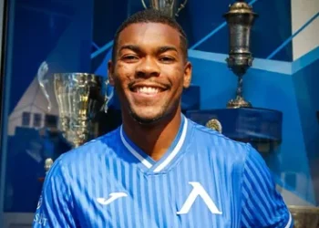 БОМБА: БОТЕВ СЪДИ ЛЕВСКИ ЗА ИГРАЧ! БИВШИЯТ АС ВЪЗПЛАМЕНИ ВОЙНА, ТРЕНЬОРЪТ КЪЛНЕ СЪДЕБНО, ГОТВИ СЕ МИЛИОНЕН ЕКШЪН!