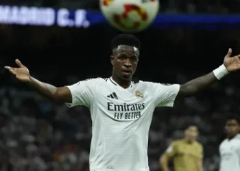 ШОКИРАЩ ОБРАТ: Винисиус ИЗНЕНАДВАЩО ПРИЕМА ОГРОМНАТА ОФЕРТА на Левски, Феновете ВЪЛНУВАТ!